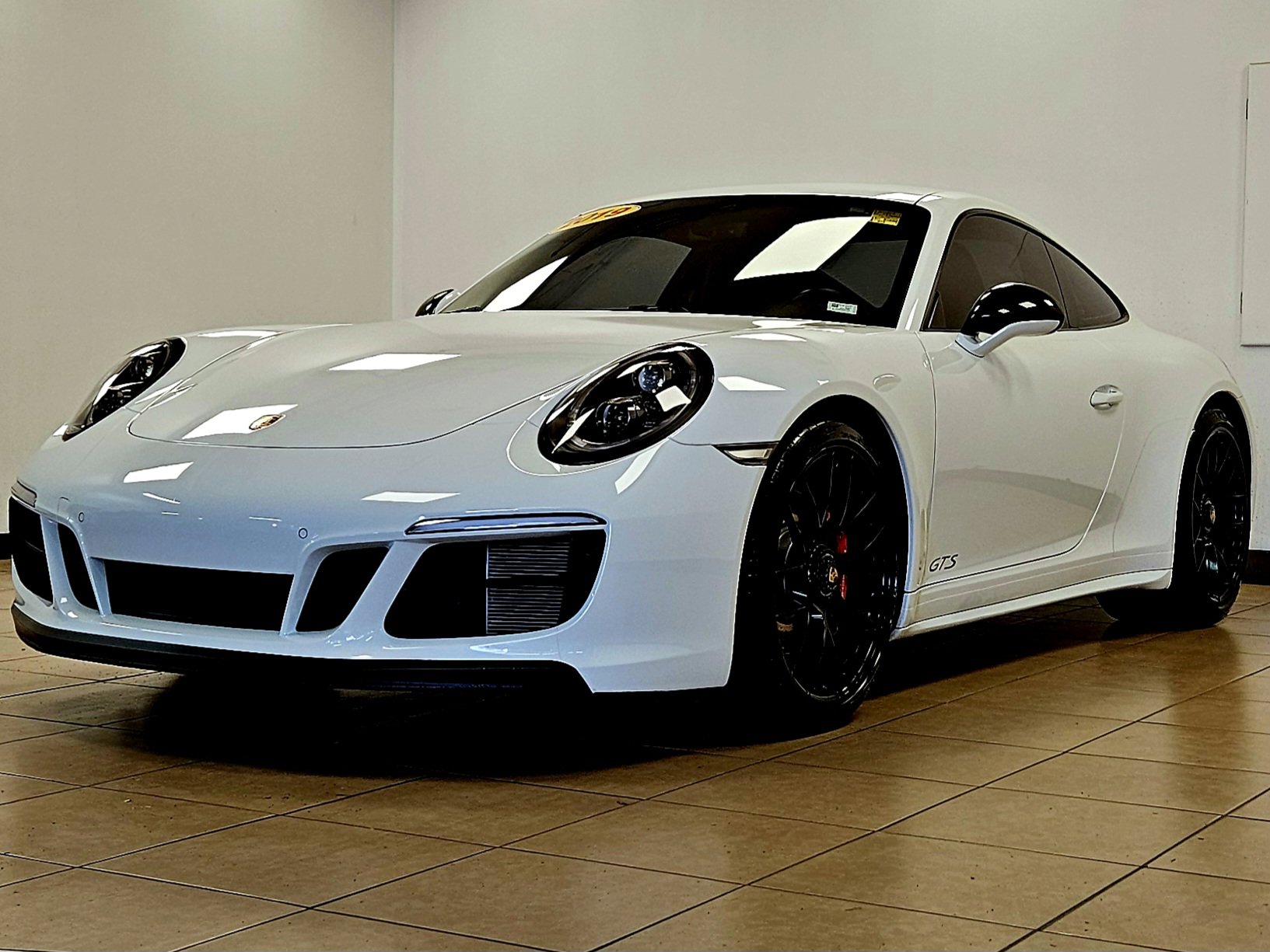 Used 2019 Porsche 911 Carrera 4 GTS image 2