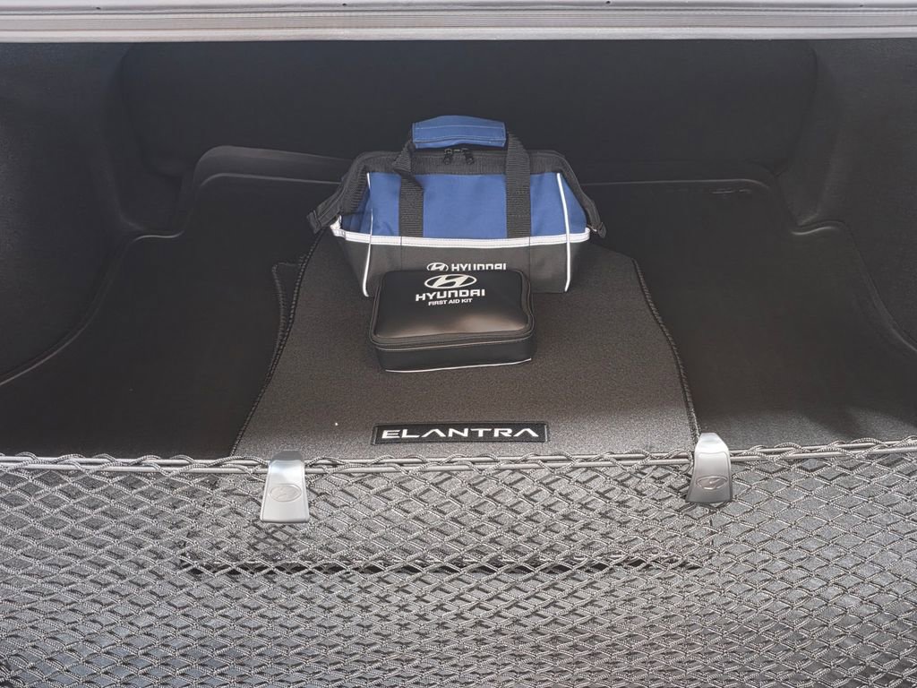 New 2026 Hyundai Elantra Sport FWD image 12