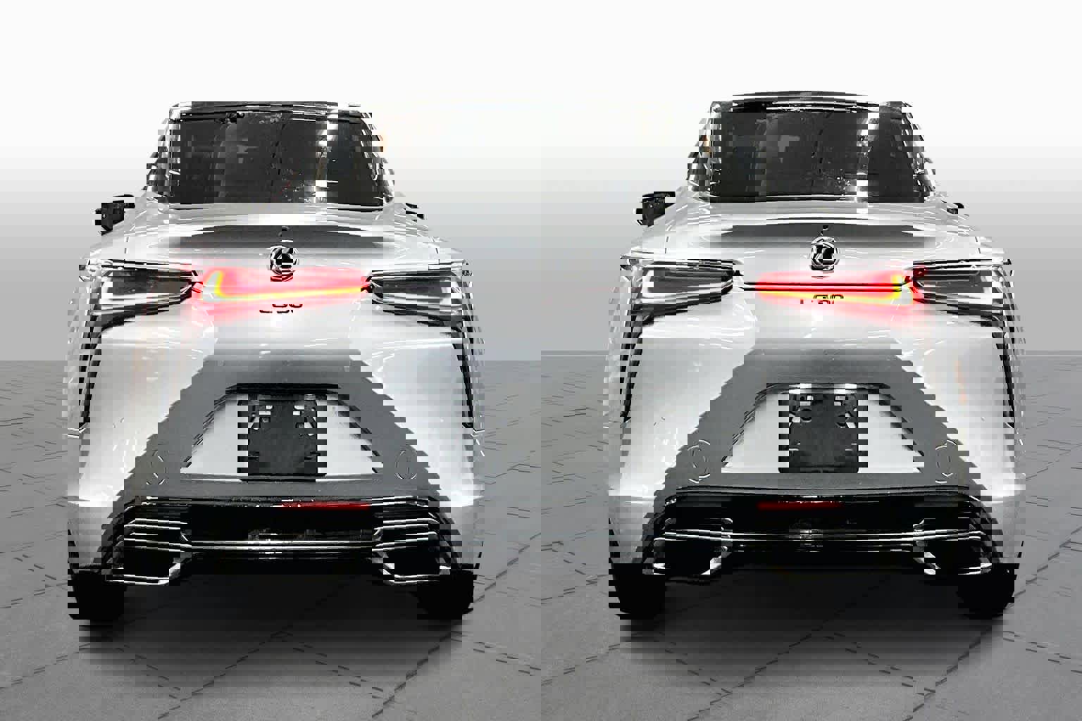 Used 2018 Lexus LC 500 Coupe w/ Performance Package image 3