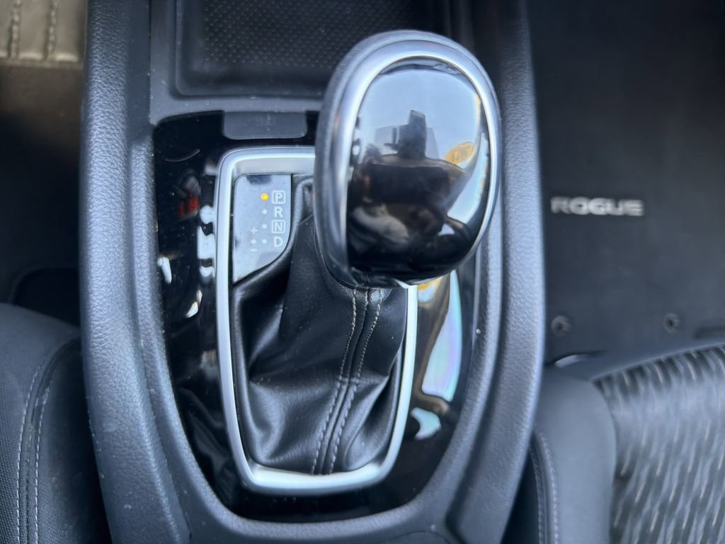 Used 2019 Nissan Rogue S image 30