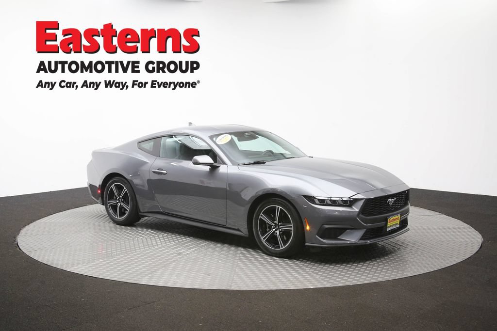 Used 2025 Ford Mustang Coupe RWD image 45