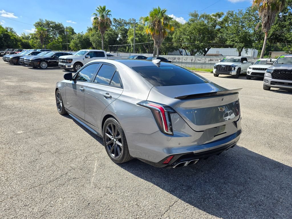 Used 2022 Cadillac CT4 V w/ Technology Package RWD image 4
