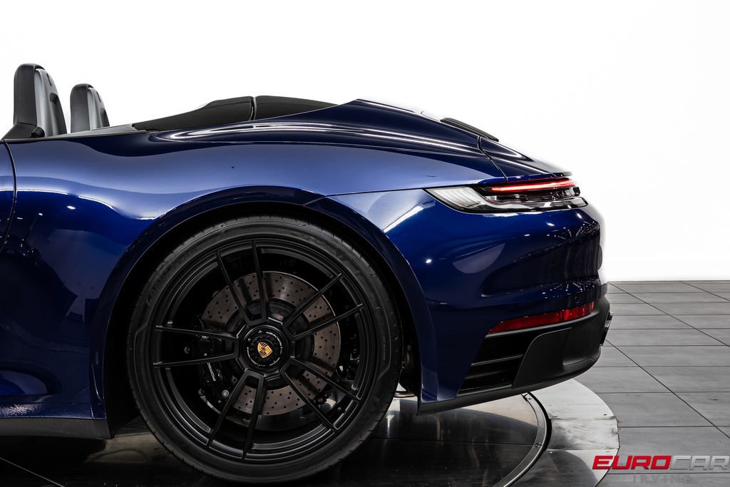 Used 2024 Porsche 911 Carrera GTS RWD image 17