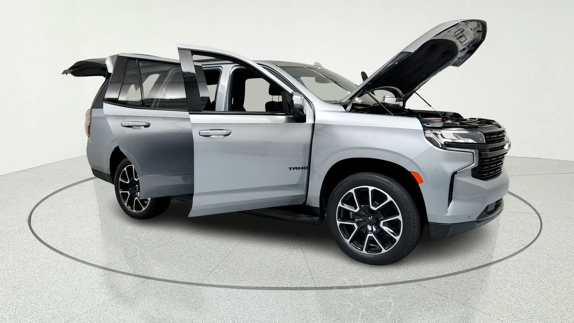 Certified 2024 Chevrolet Tahoe RST w/ Luxury Package AWD/4WD image 14