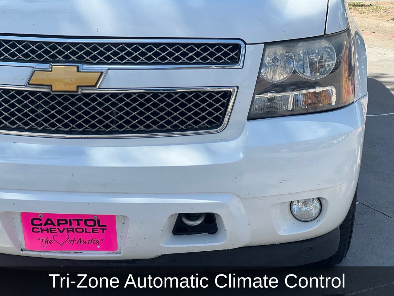 Used 2014 Chevrolet Suburban LT w/ Texas Edition RWD image 8