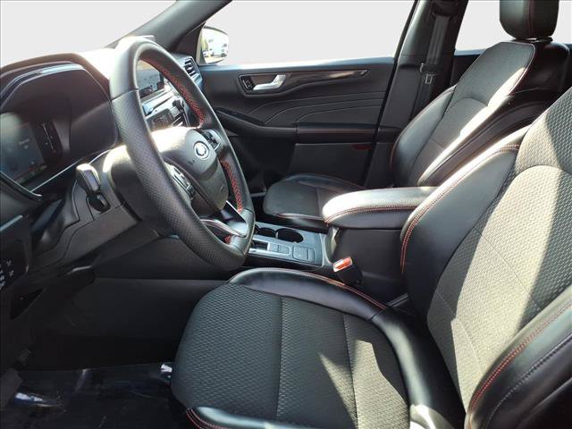 Used 2026 Ford Escape ST-Line FWD image 33