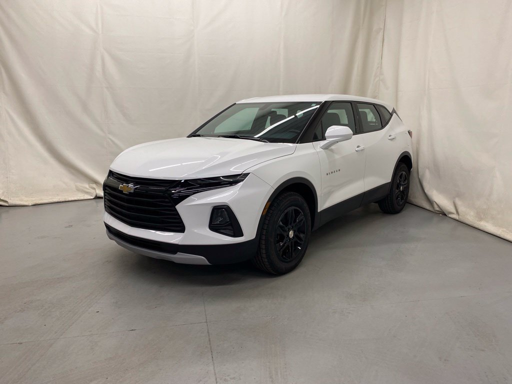 Used 2019 Chevrolet Blazer L FWD image 2