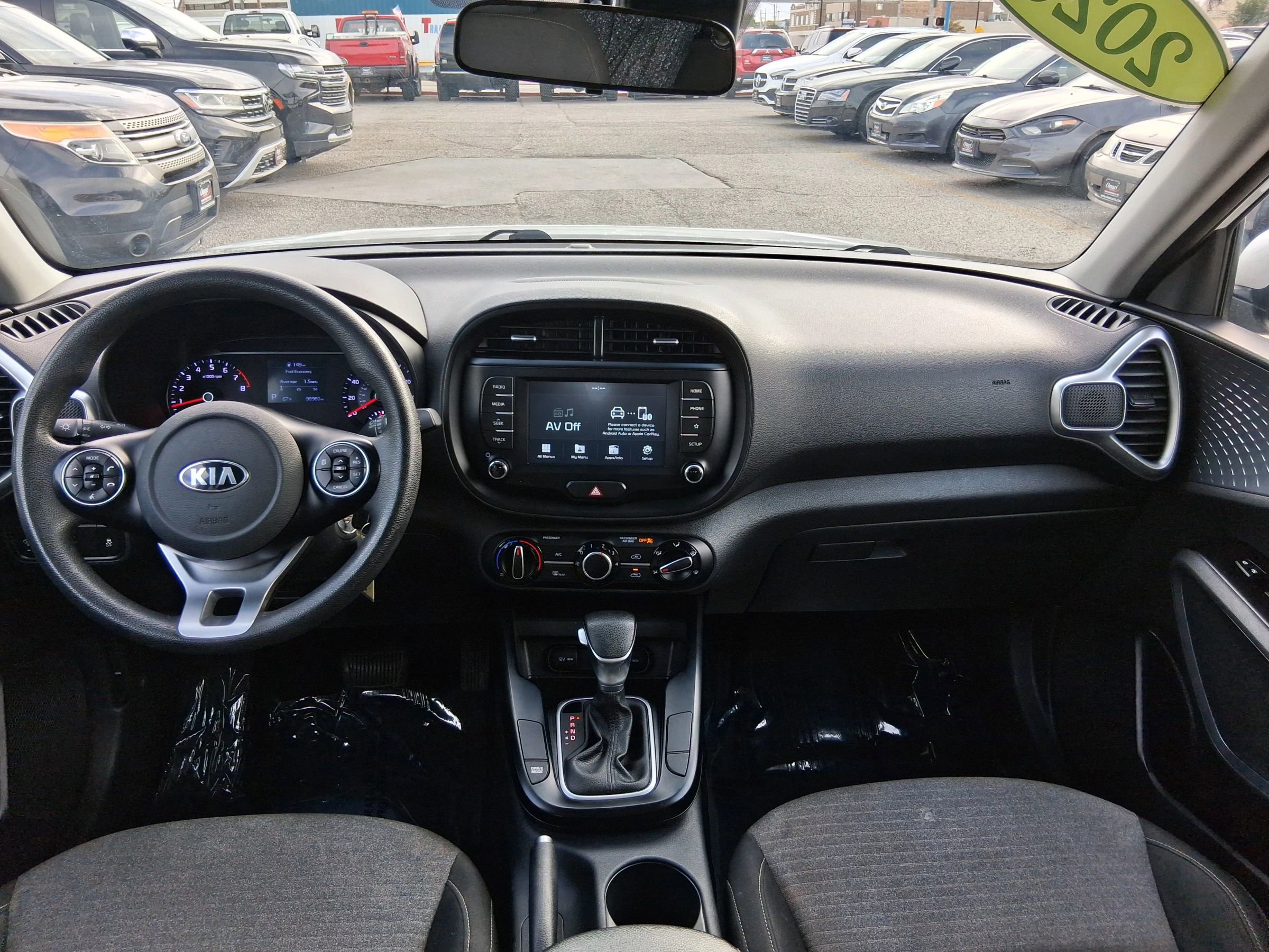 Used 2020 Kia Soul S FWD image 19