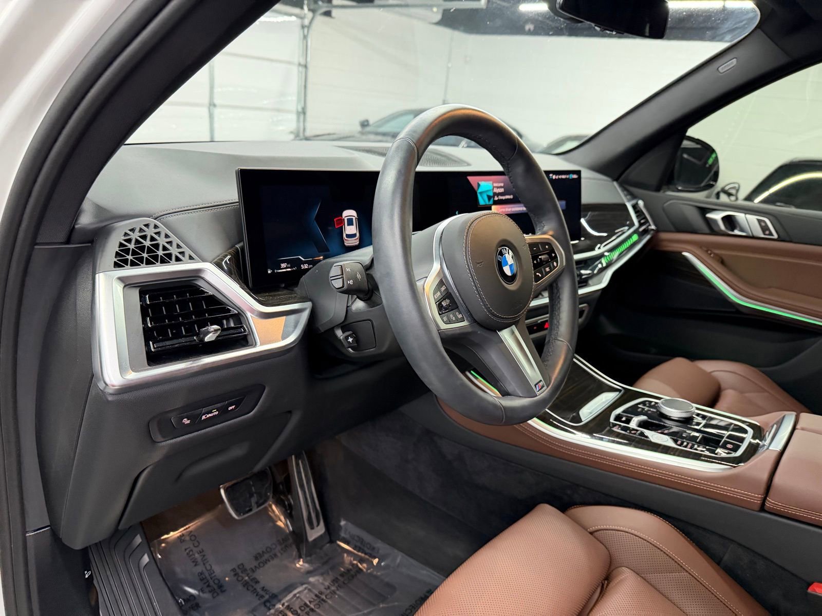 Used 2025 BMW X5 sDrive40i w/ M Sport Package image 17