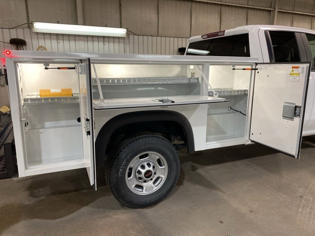 New 2025 GMC Sierra 2500 Pro w/ Convenience Package image 9