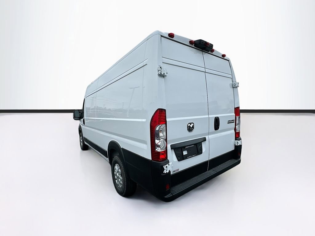 New 2026 RAM ProMaster 3500 w/ Quick Order Package 22G SLT image 7