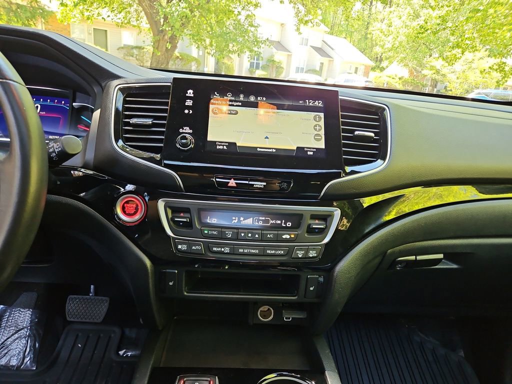 Used 2021 Honda Passport Touring image 16