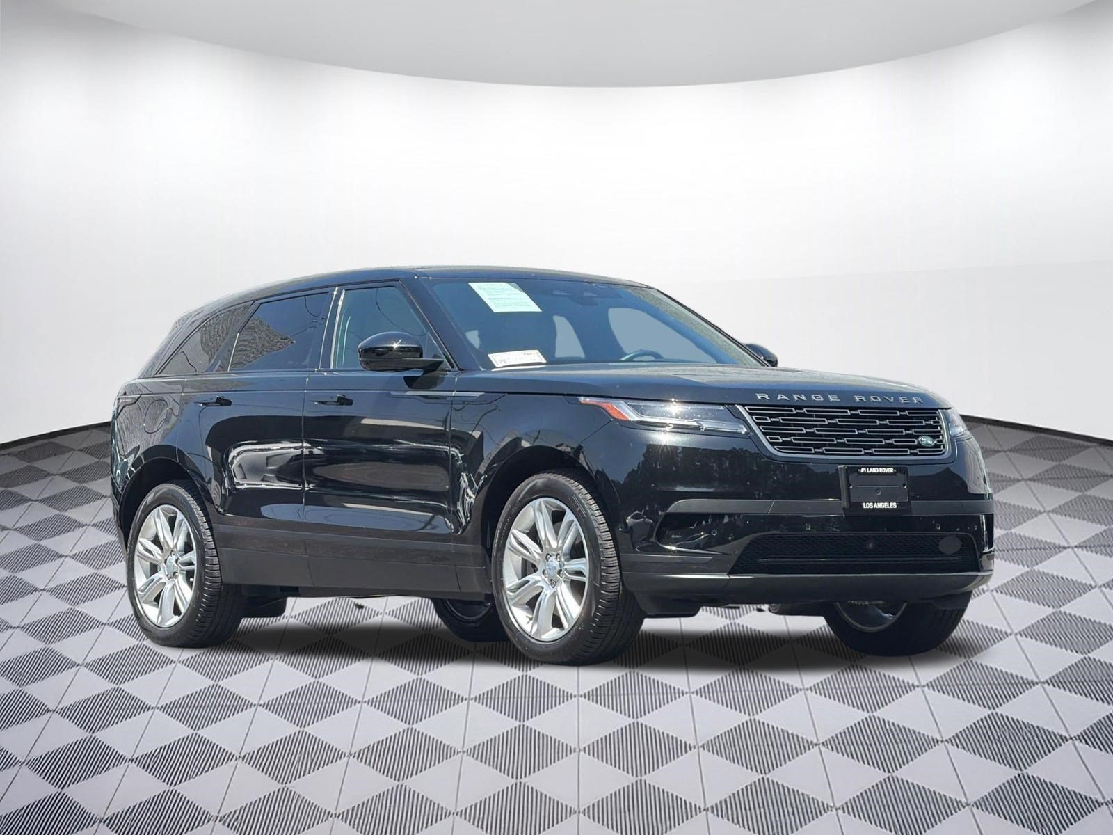 Used 2026 Land Rover Range Rover Velar S AWD/4WD image 6