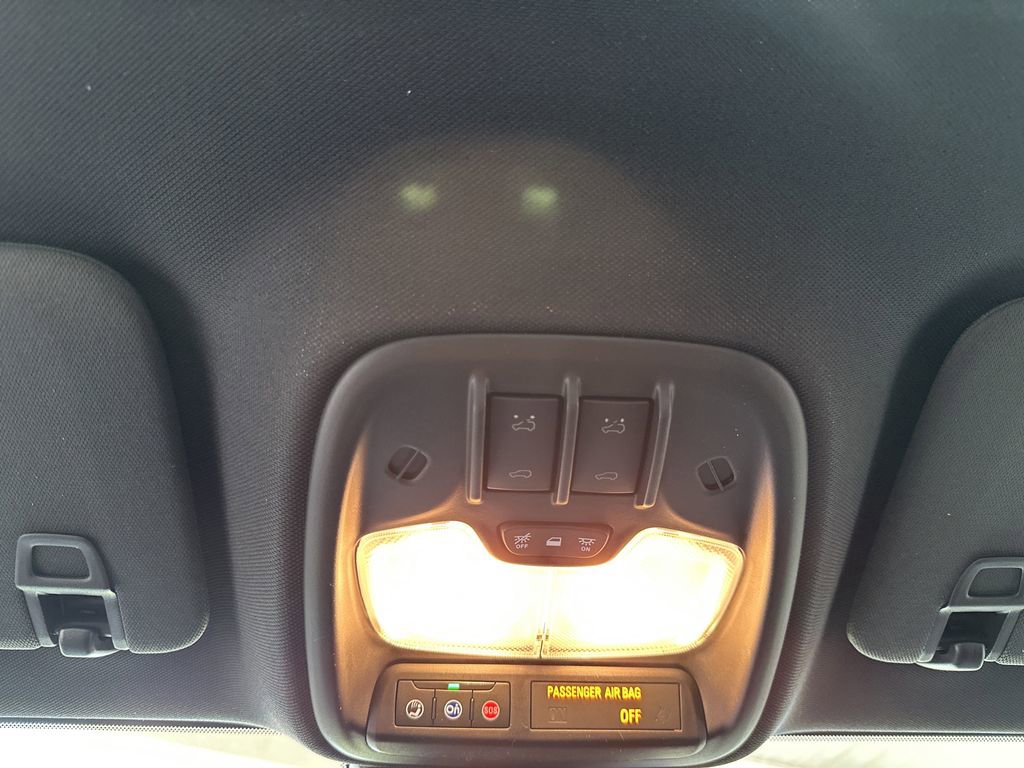 New 2026 GMC Canyon Elevation w/ Convenience Package image 24