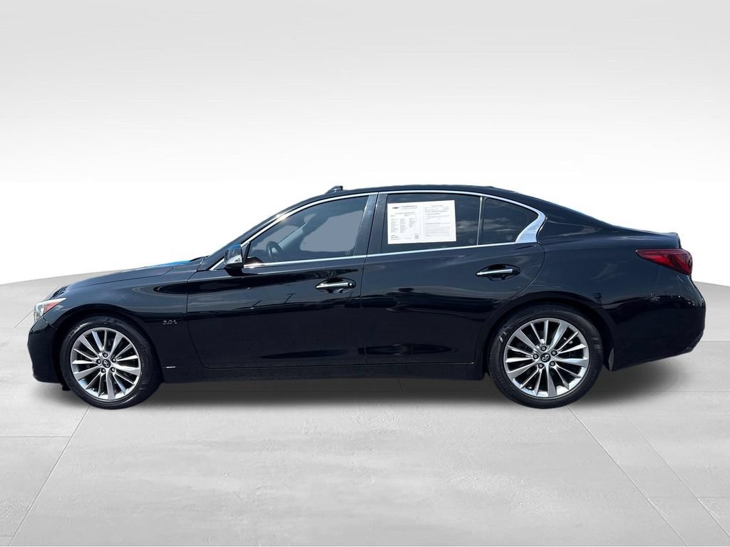 Used 2018 INFINITI Q50 Luxe RWD image 4