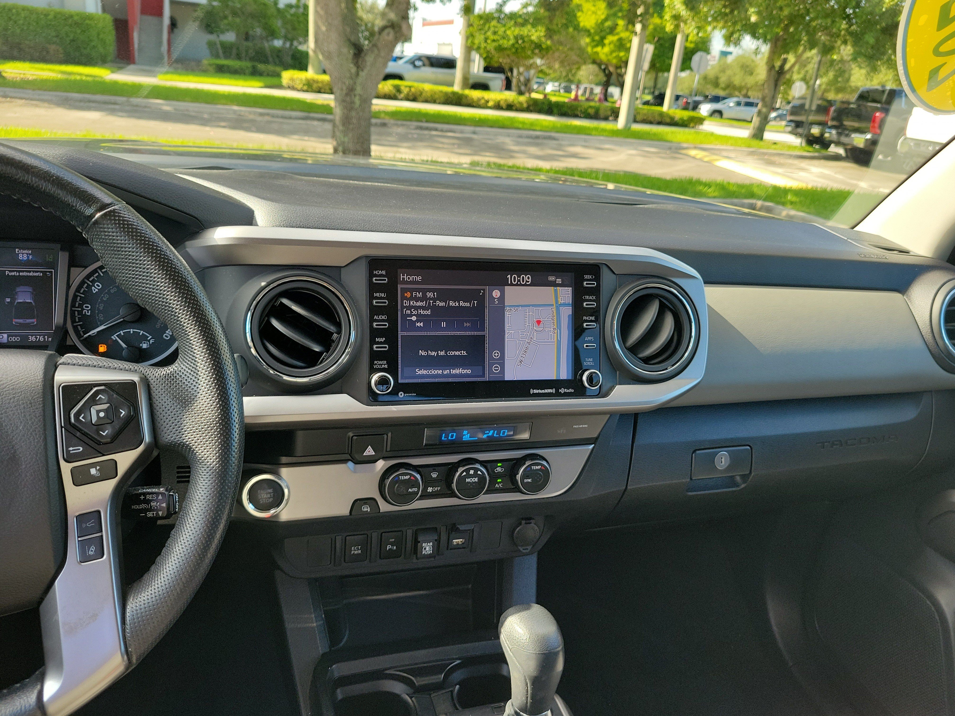 Used 2023 Toyota Tacoma SR5 RWD image 19