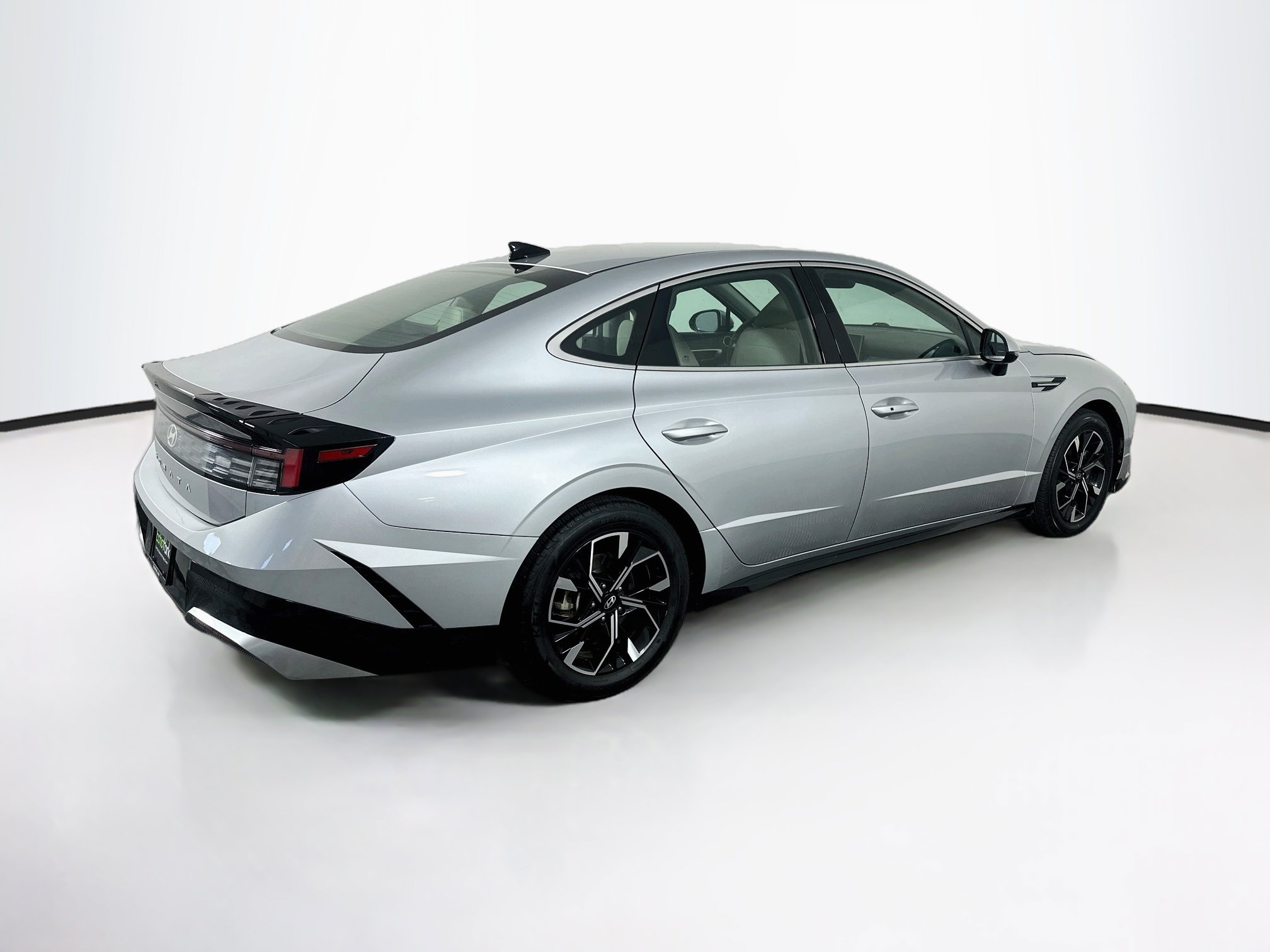 Used 2024 Hyundai Sonata SEL FWD image 9