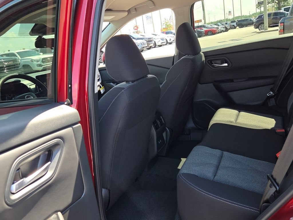 New 2026 Nissan Rogue SV FWD image 5