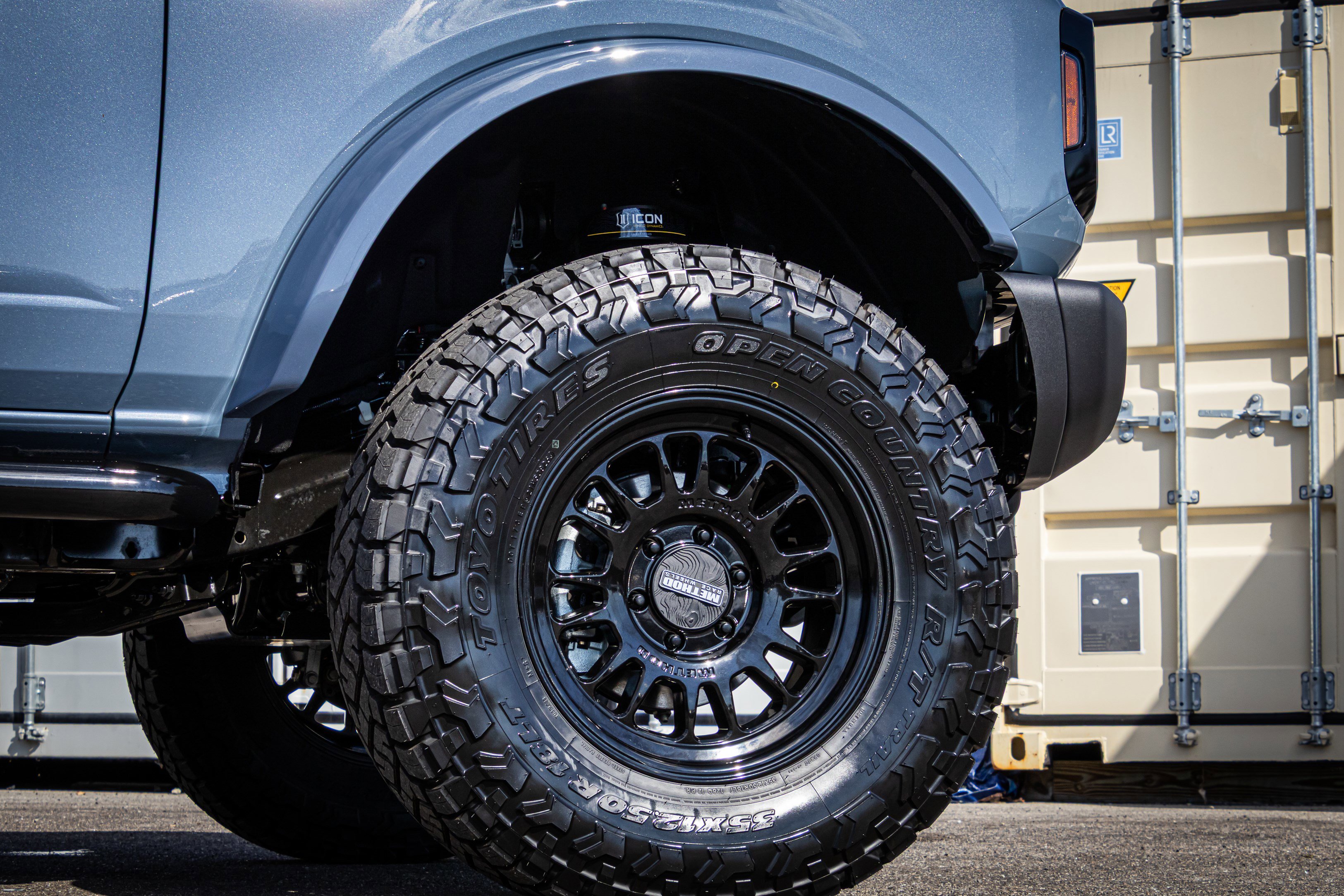 New 2025 Ford Bronco Badlands image 14