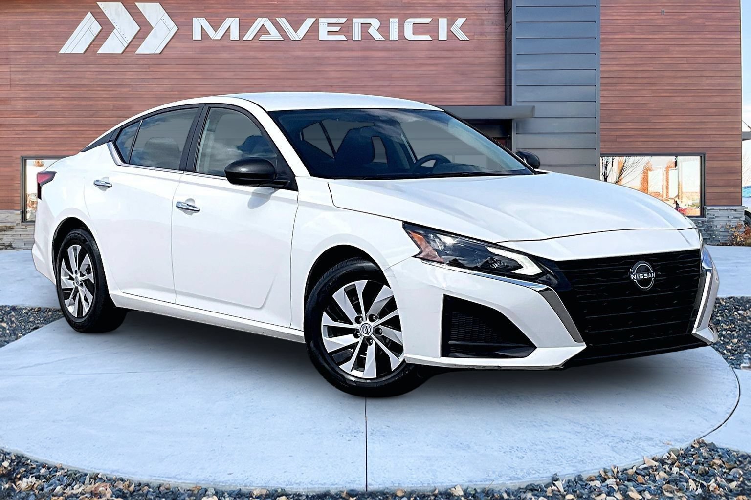 Used 2024 Nissan Altima 2.5 S FWD video 1
