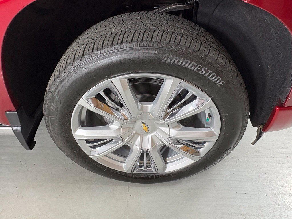Used 2022 Chevrolet Silverado 1500 High Country w/ High Country Premium Package RWD image 14
