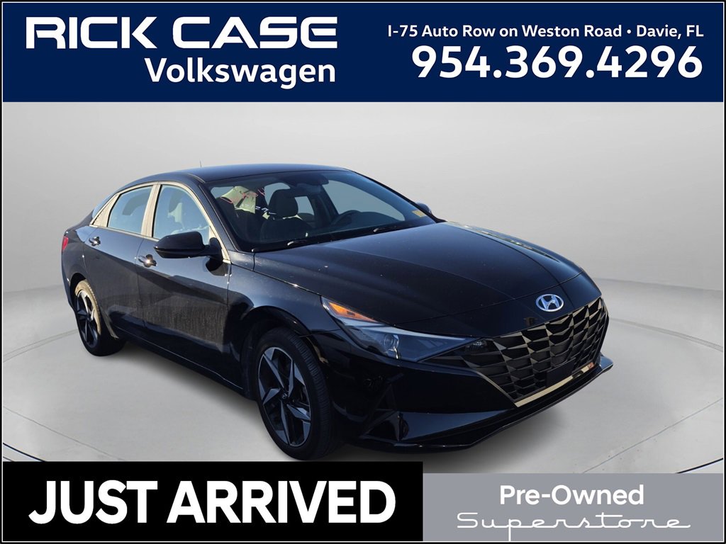 Used 2023 Hyundai Elantra SEL w/ Convenience Package