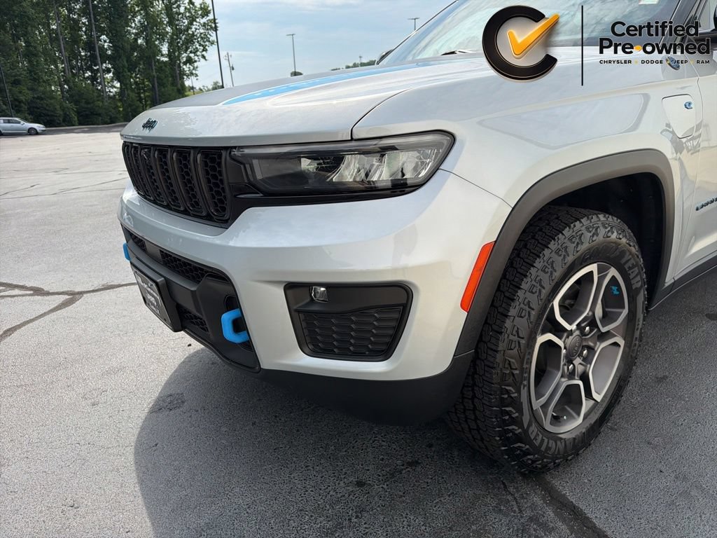 Used 2022 Jeep Grand Cherokee Trailhawk AWD/4WD image 18