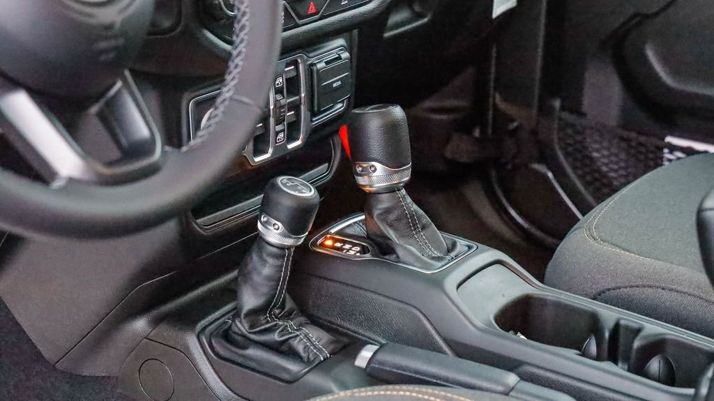 New 2026 Jeep Gladiator Sport image 24