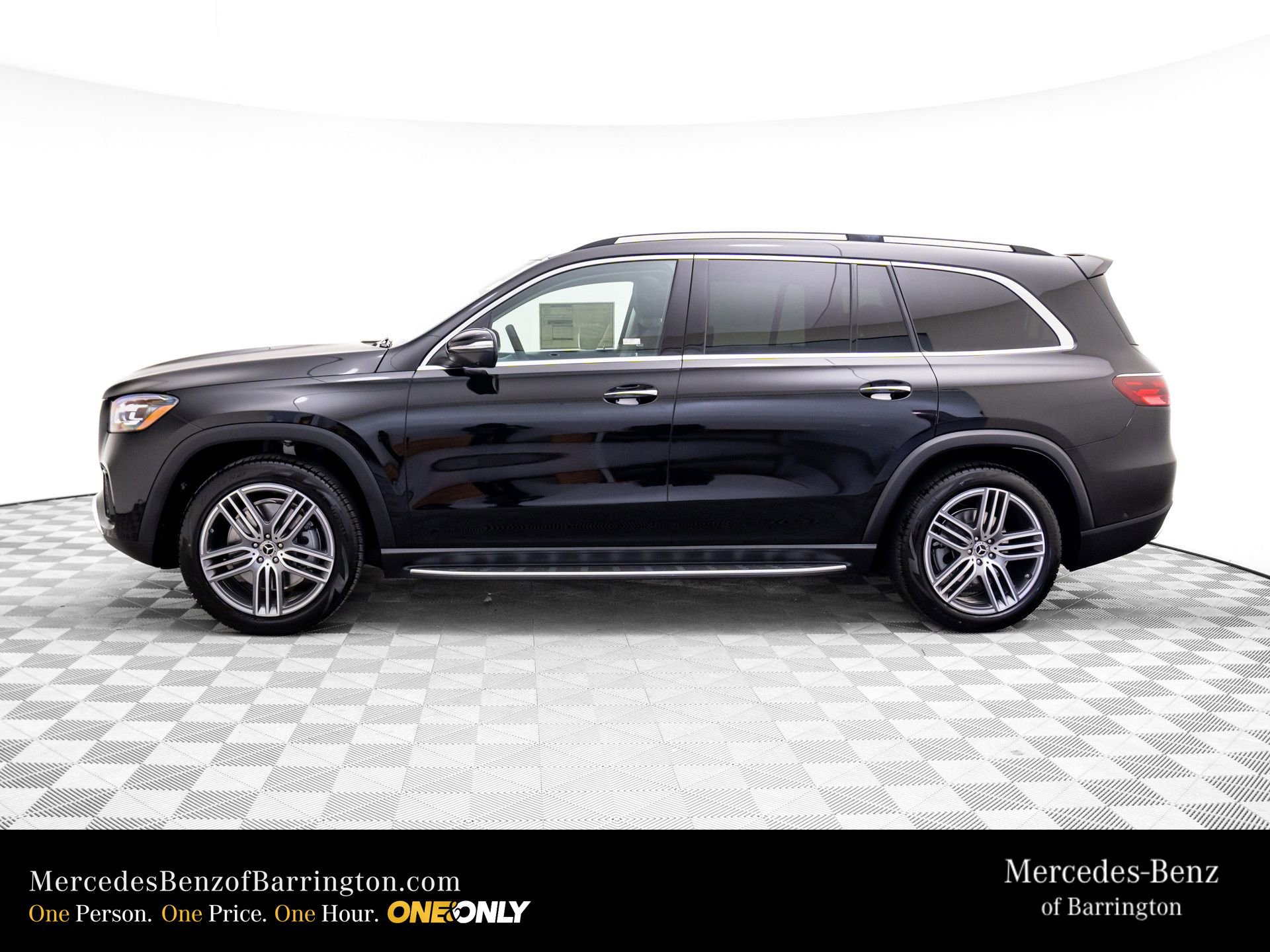 New 2026 Mercedes-Benz GLS 450 GLS 450 image 2