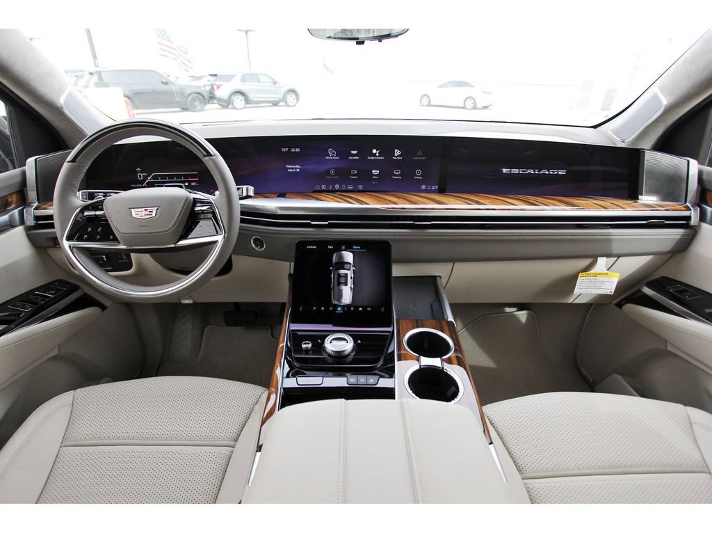 New 2025 Cadillac Escalade ESV Premium Luxury Platinum image 9