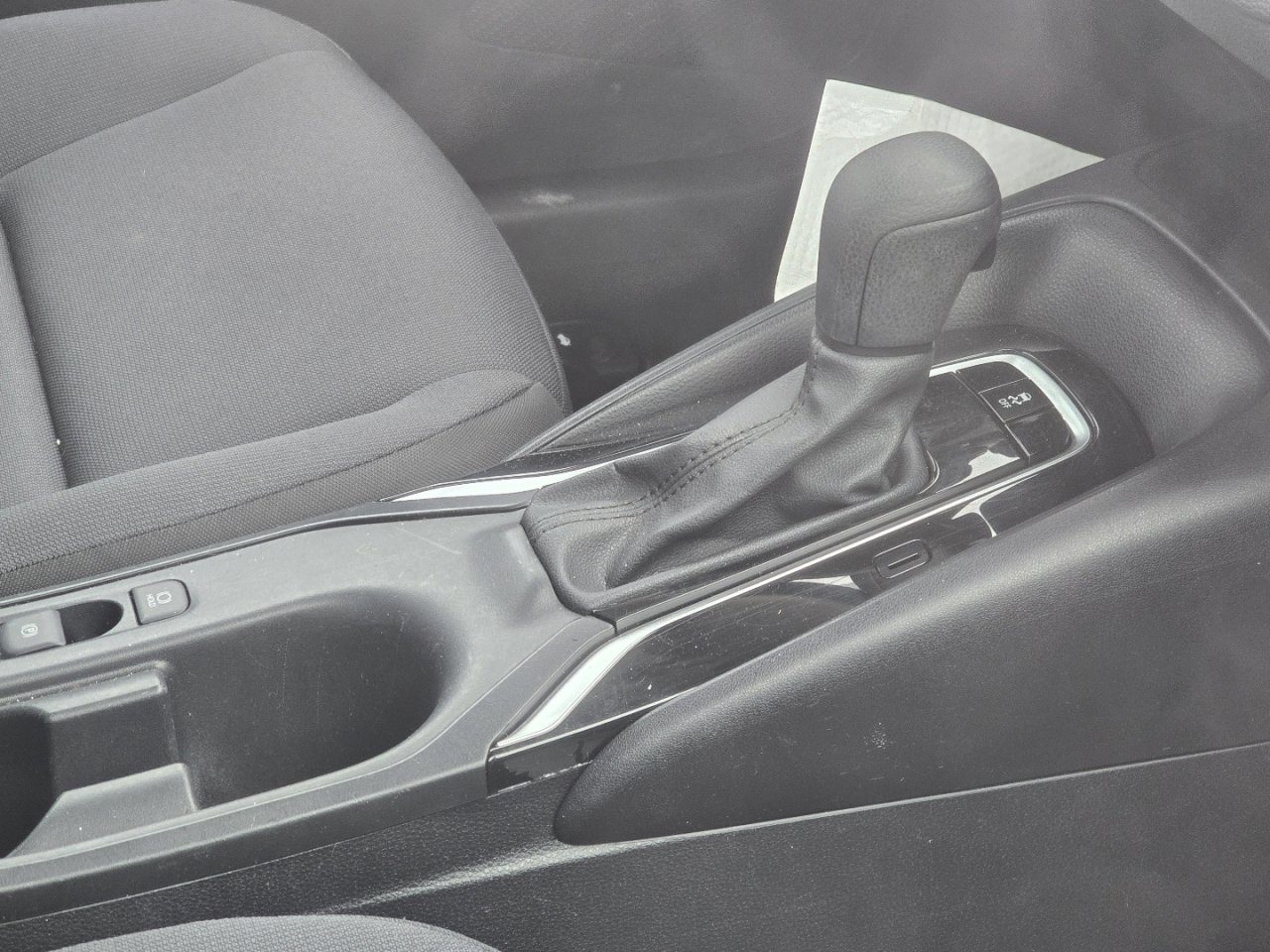 Used 2024 Toyota Corolla LE image 14