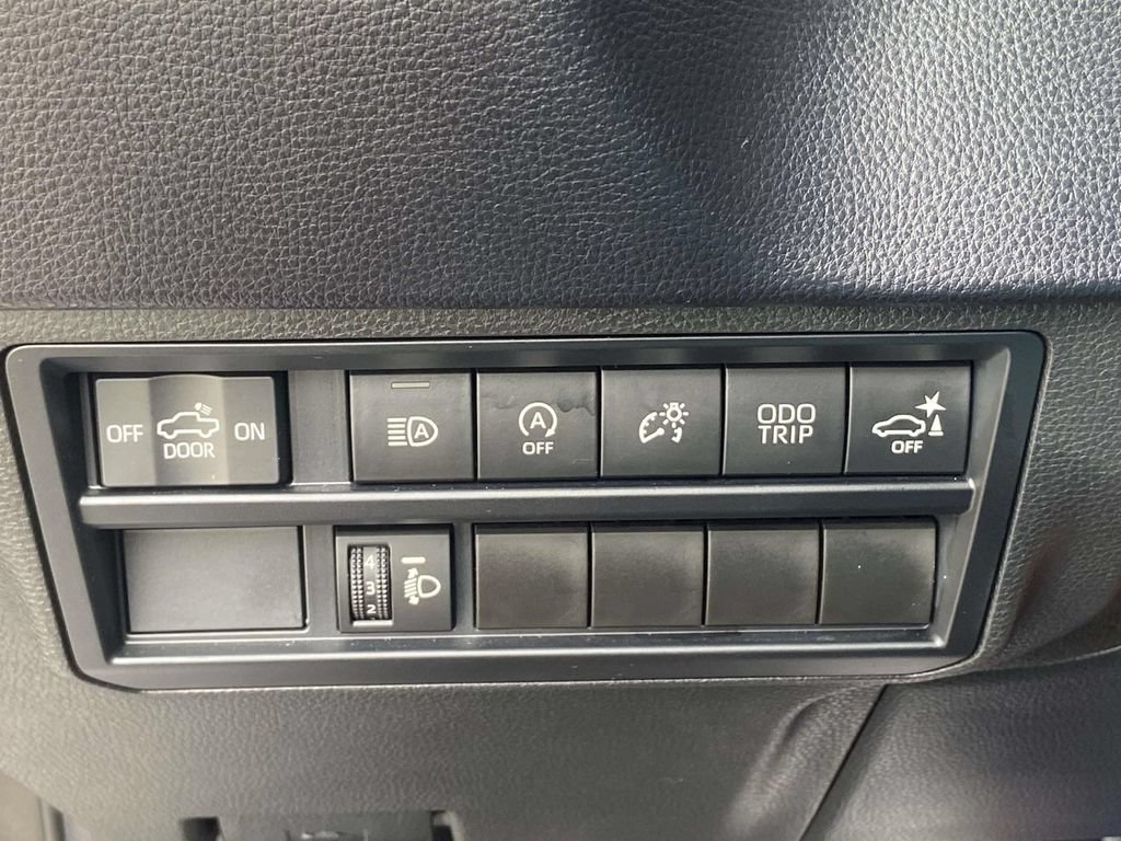 Used 2024 Toyota Tundra SR5 w/ SR5 Convenience Package AWD/4WD image 29