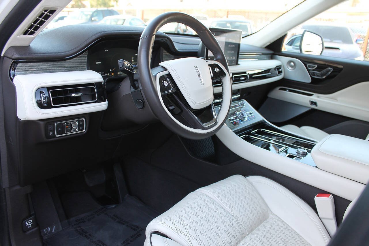 Used 2020 Lincoln Aviator Black Label Grand Touring w/ Class IV Trailer Tow Package AWD/4WD image 24