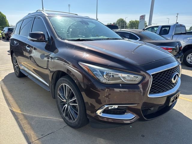 Used 2019 INFINITI QX60 Luxe w/ Sensory Package AWD/4WD image 9