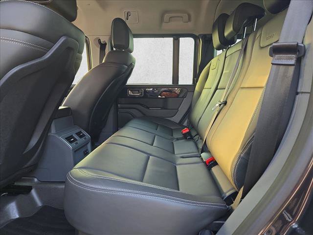 Used 2024 INEOS Grenadier Station Wagon AWD/4WD image 15