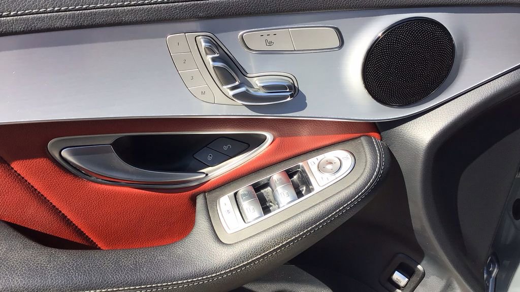 Used 2021 Mercedes-Benz GLC 43 AMG 4MATIC image 21