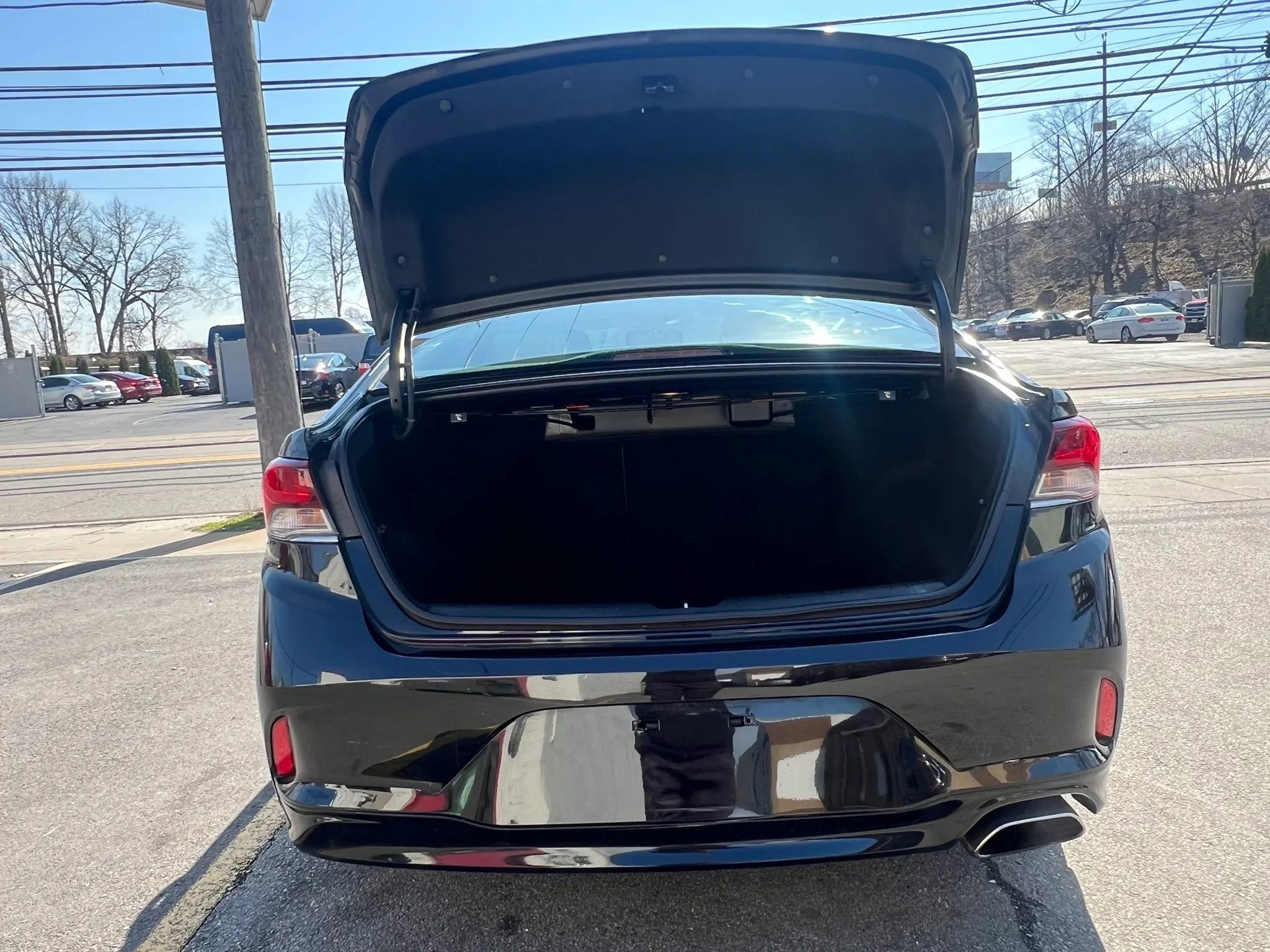 Used 2018 Hyundai Sonata Limited FWD image 9