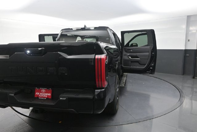Used 2026 Toyota Tundra Platinum AWD/4WD image 44