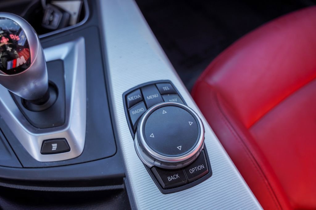 Used 2015 BMW M4 Coupe image 27