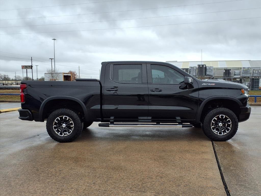 Used 2024 Chevrolet Silverado 1500 ZR2 image 8