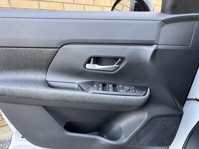 New 2026 Nissan Kicks SV w/ Cold Weather Package image 15