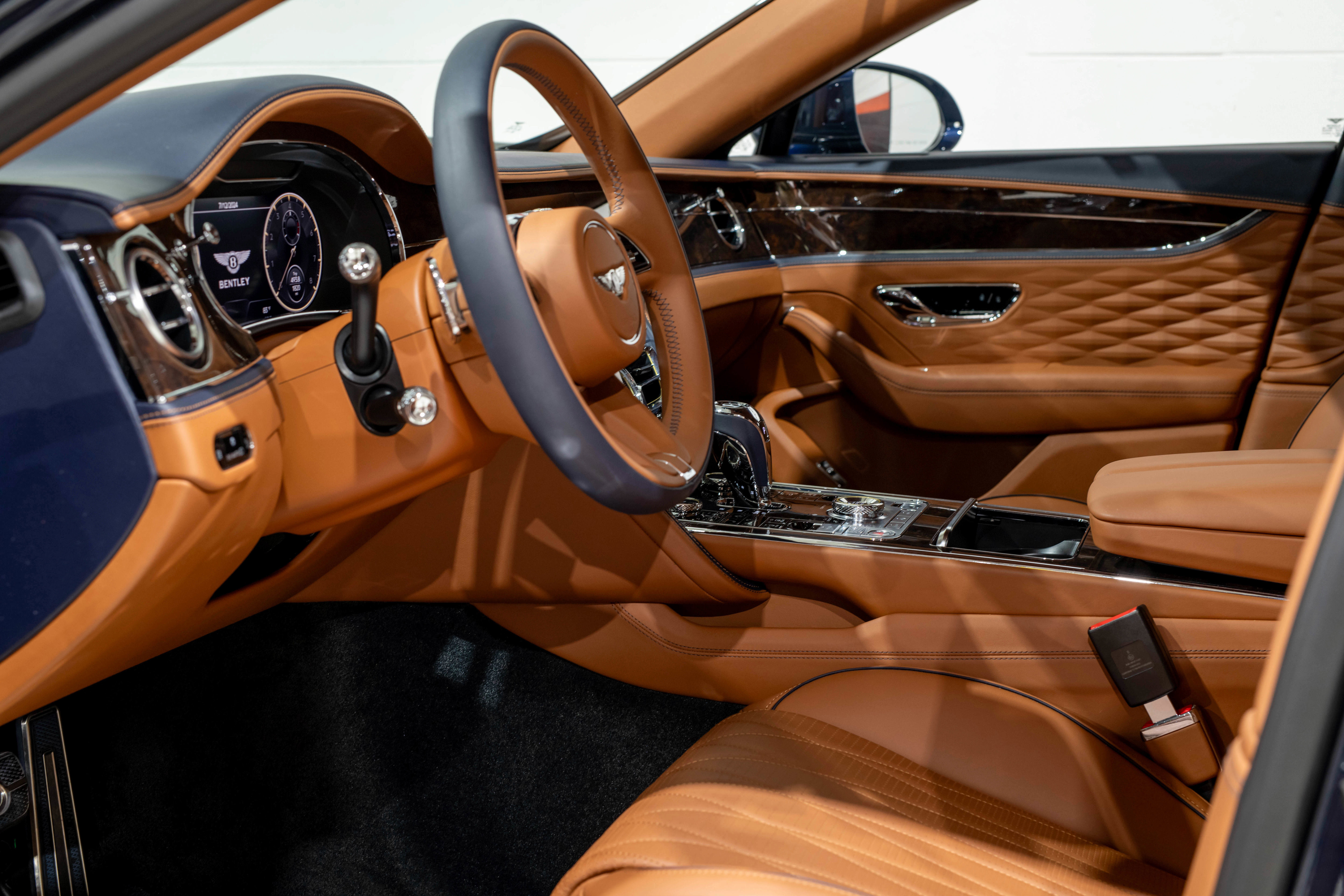 Used 2021 Bentley Flying Spur W12 AWD/4WD image 8