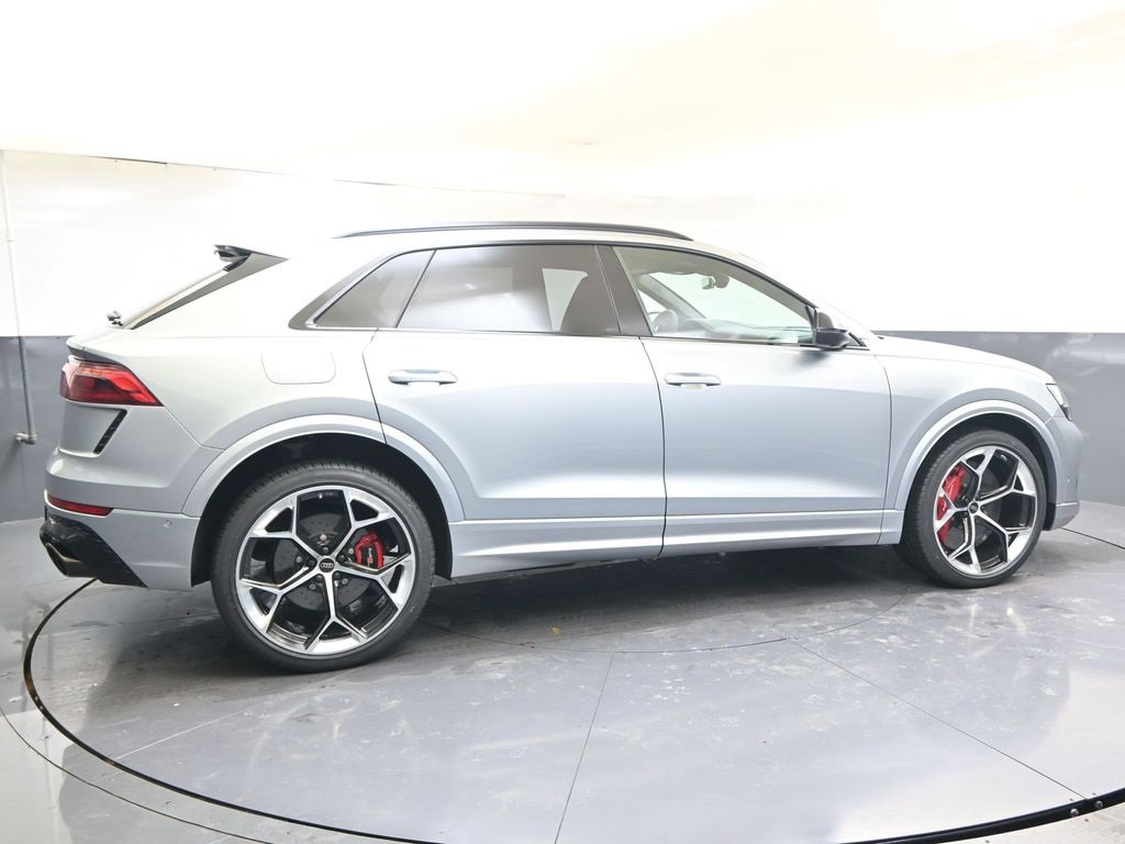 Used 2025 Audi RS Q8 performance w/ RS Design Package - Red image 6