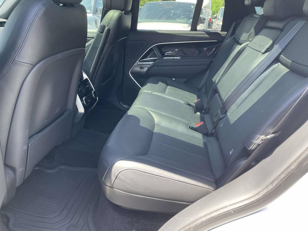 Certified 2022 Land Rover Range Rover SE AWD/4WD image 16