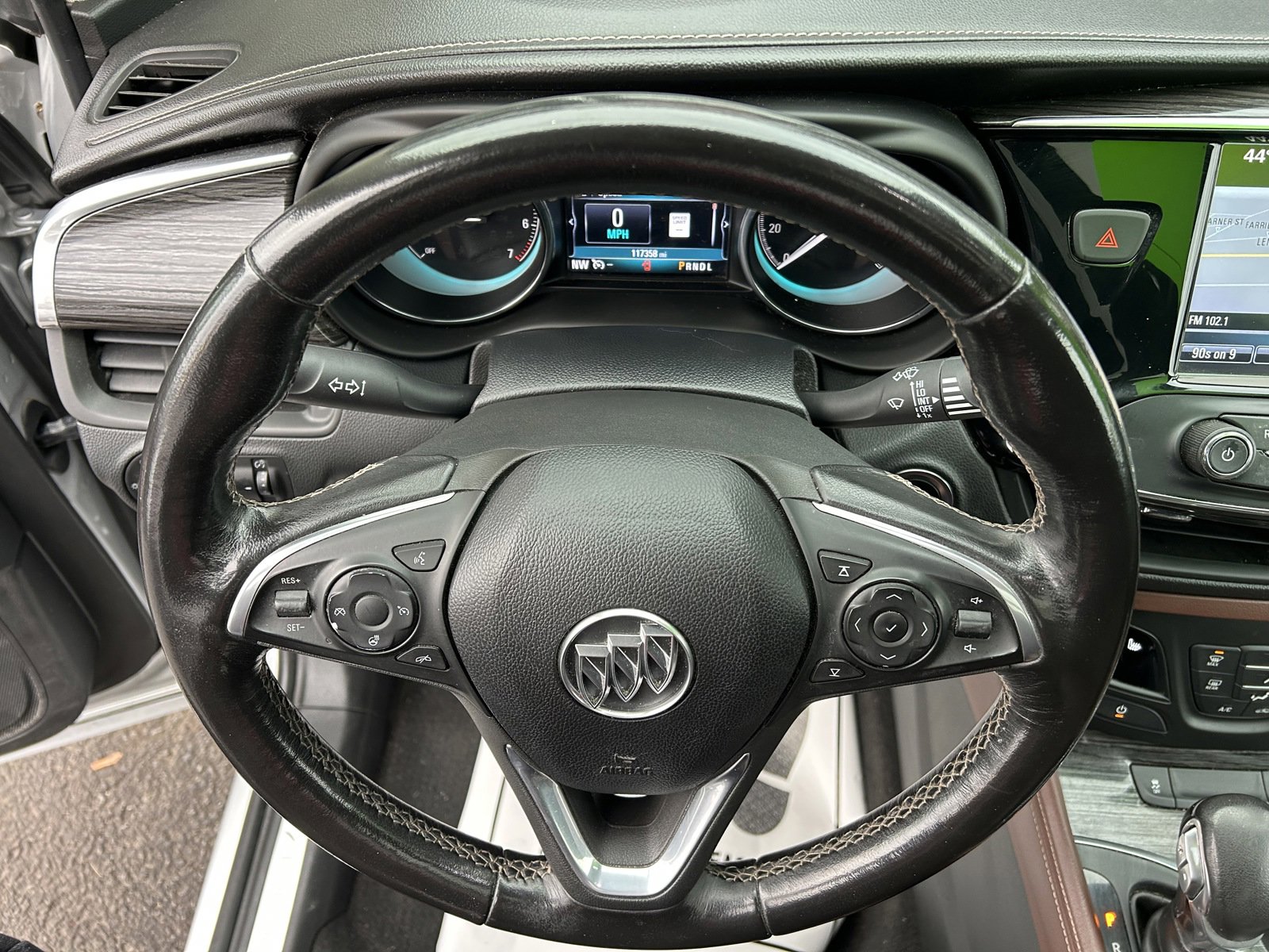 Used 2017 Buick Envision Essence image 11