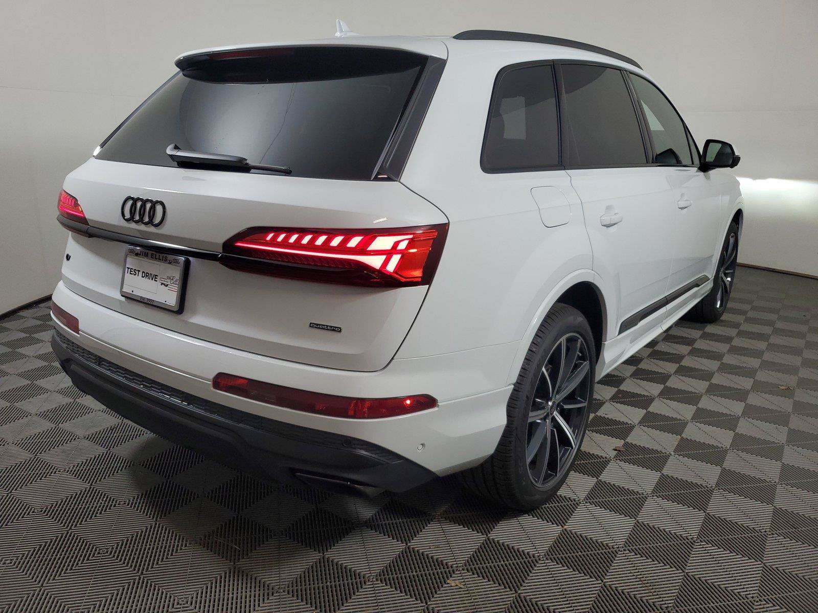 New 2026 Audi Q7 2.0T Premium Plus AWD/4WD image 6