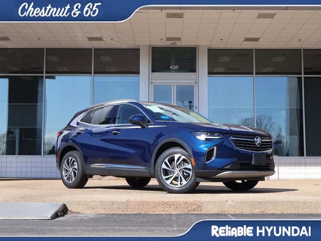 Used 2023 Buick Envision Essence image 2