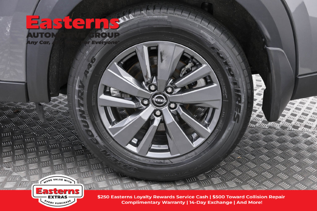 Used 2024 Nissan Pathfinder S AWD/4WD image 35