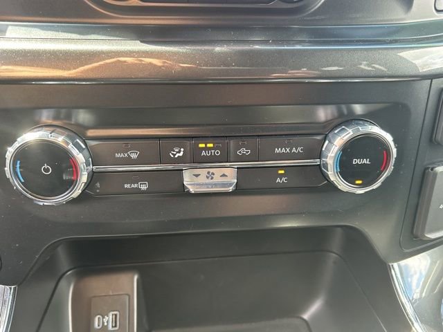 Used 2022 Ford F150 XLT w/ XLT Black Appearance Package image 25