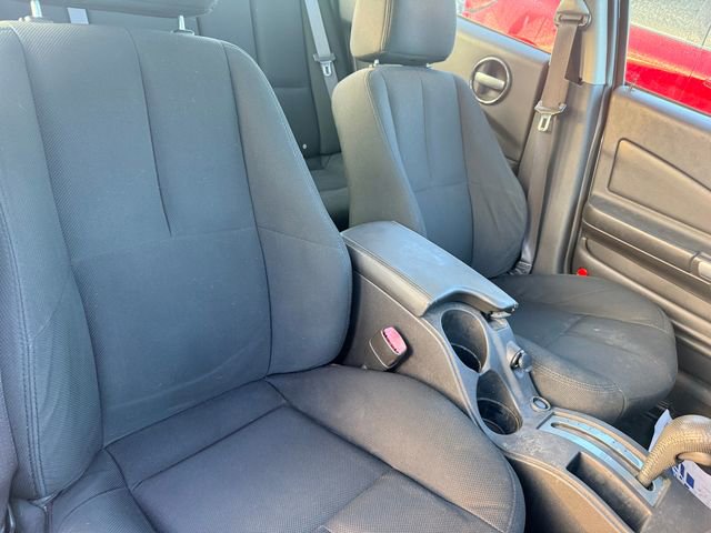 Used 2006 Pontiac Grand Prix w/ Preferred Package image 28